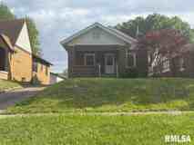 512 Broad Pl - Photo 1 of 1