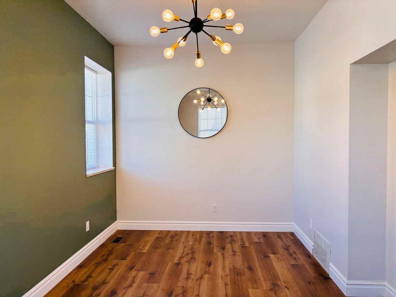 302 E Yellow Feather Dr - Photo 6 of 16