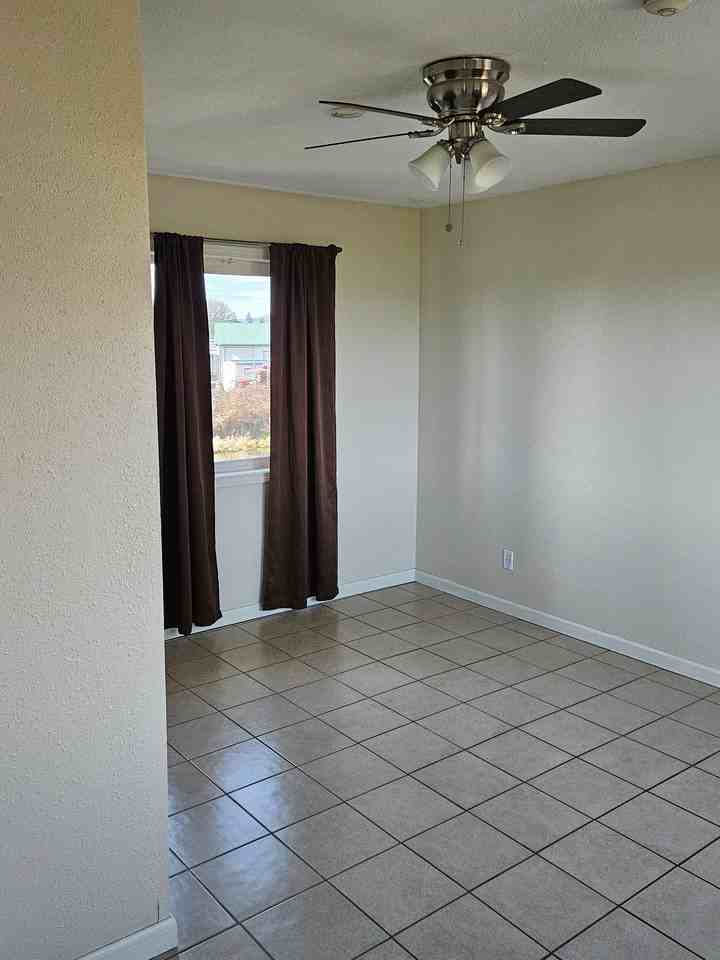 34046 Orleans Rd Sw #B - Photo 6 of 9