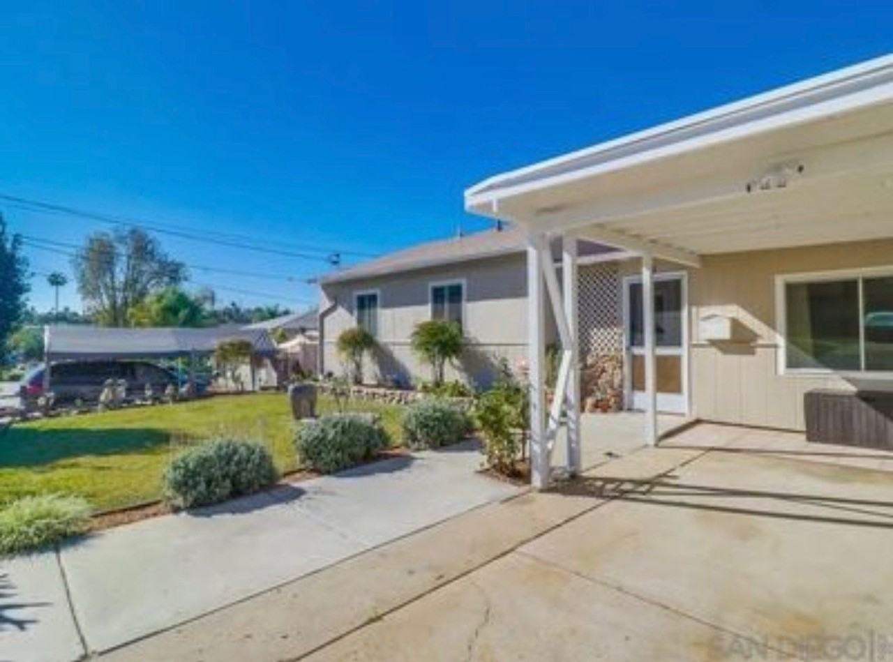 3586 Trophy Dr