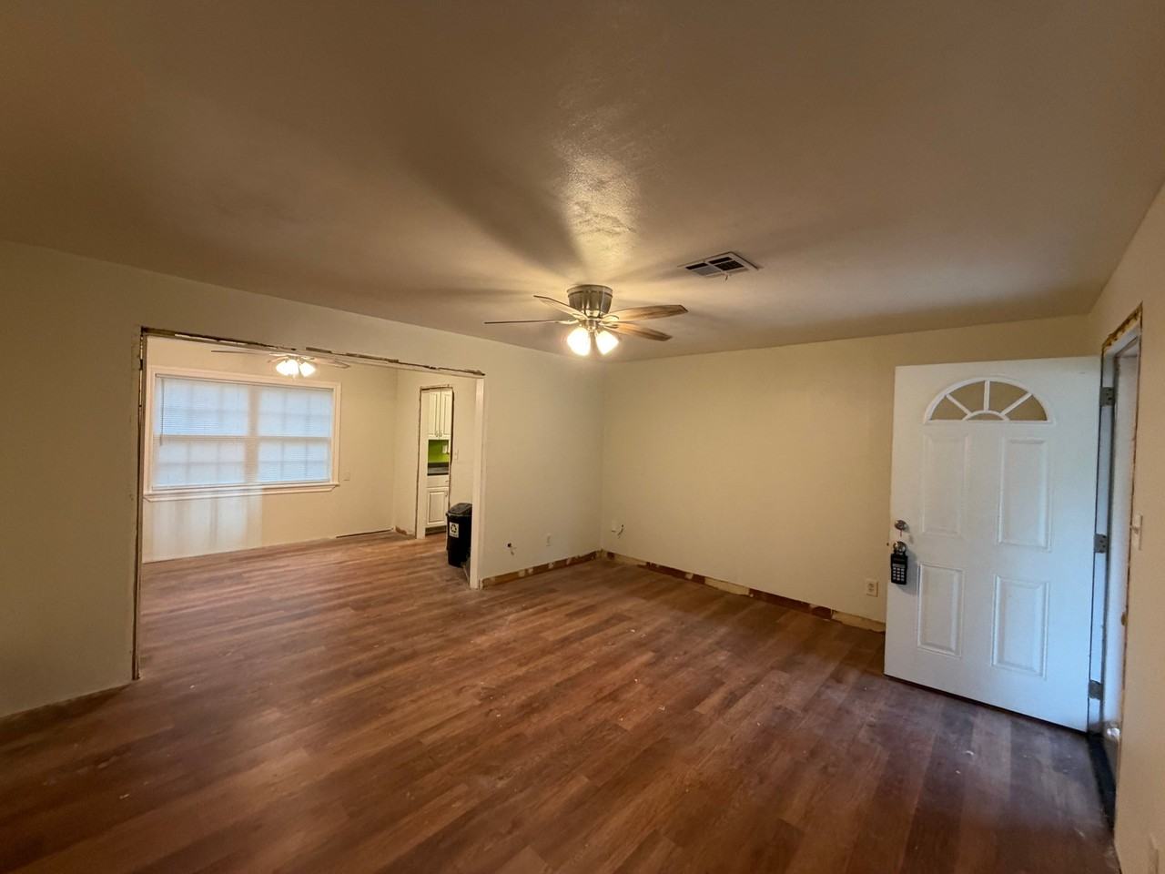 620 Sw 50th St - Photo 4 of 11