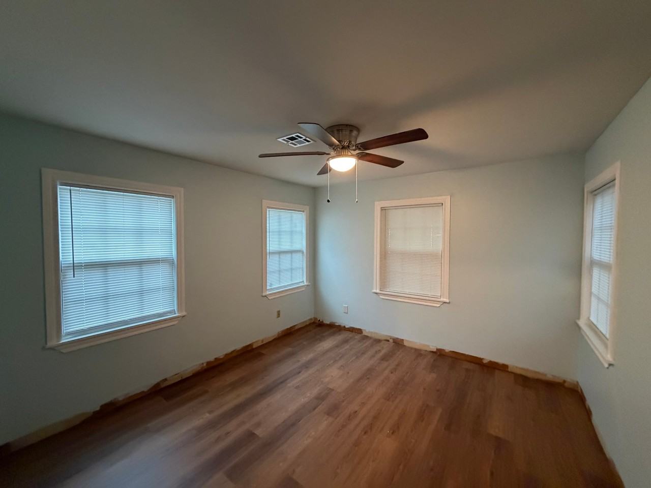 620 Sw 50th St - Photo 7 of 11
