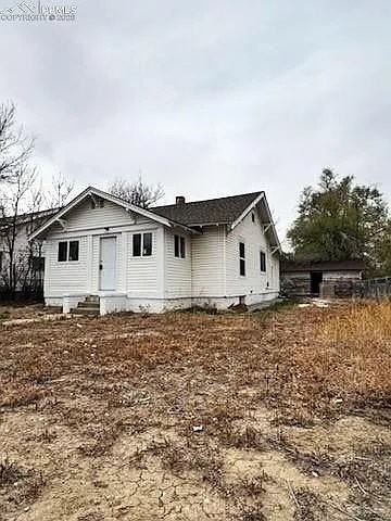 702 Rice Ave