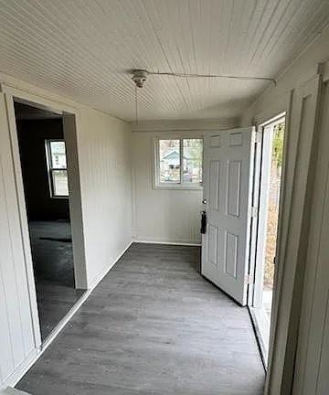 702 Rice Ave - Photo 2 of 9