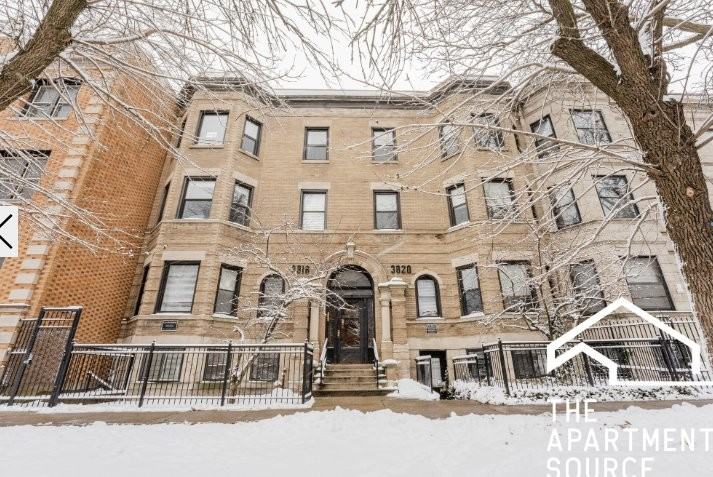 3820 N Sheffield Ave #3 - Photo 2 of 13