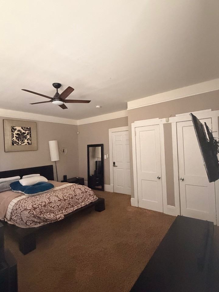 742 Peeples St Sw - Photo 3 of 13