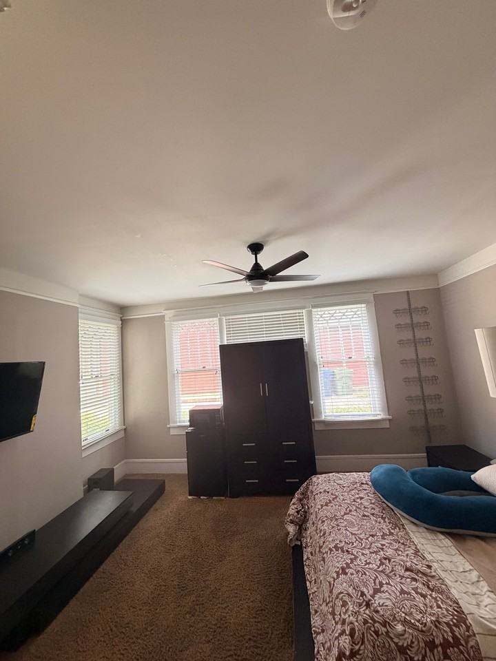 742 Peeples St Sw - Photo 4 of 13