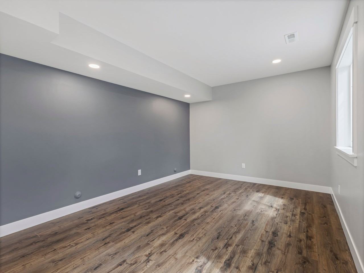 1565 S Hadleys View Dr #BS - Photo 2 of 11