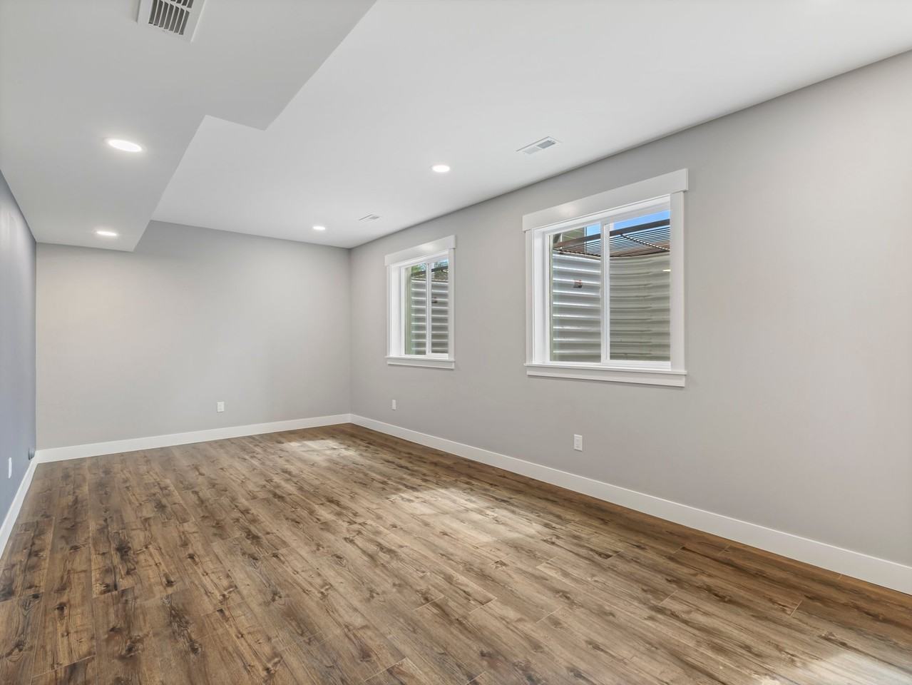 1565 S Hadleys View Dr #BS - Photo 3 of 11
