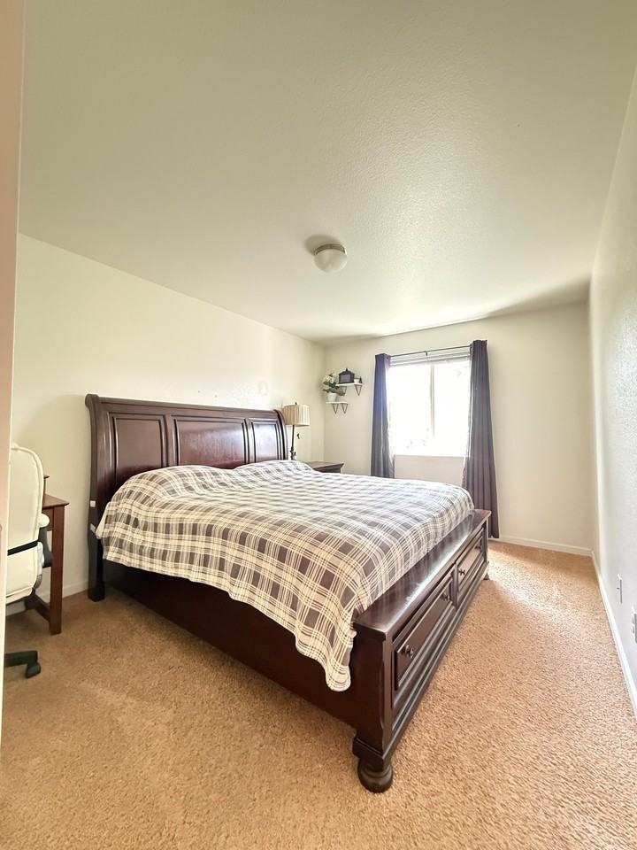 3145 Alybar Dr #16D - Photo 4 of 15