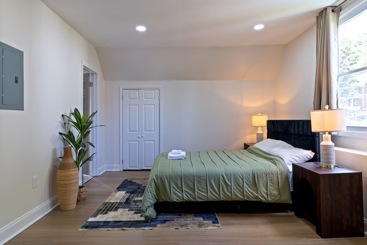 845 Chislett St #3 - Photo 3 of 14