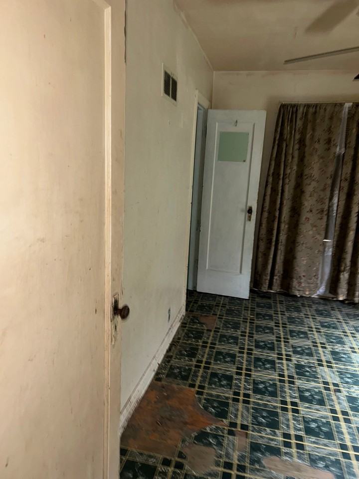 5851 Ferris Ave St - Photo 5 of 18