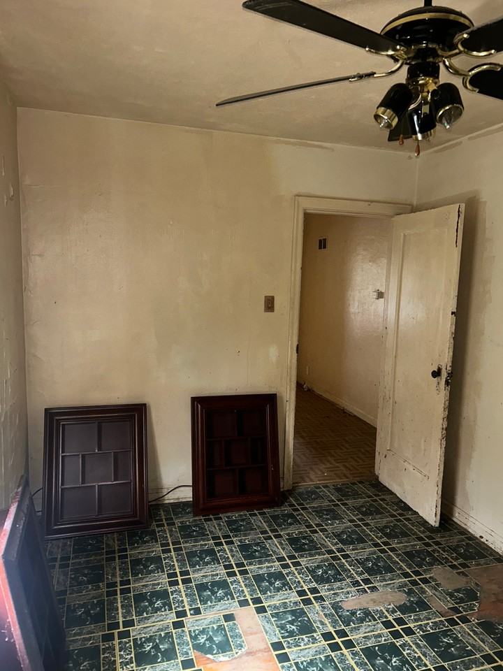5851 Ferris Ave St - Photo 7 of 18