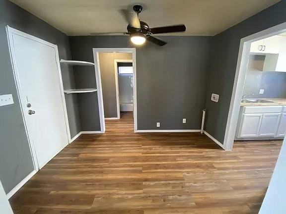 3238 E Easton St - Photo 2 of 8