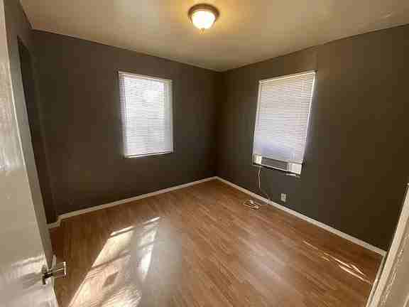 3238 E Easton St - Photo 4 of 8