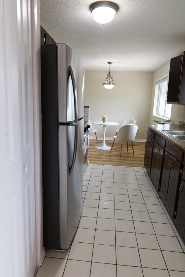 5377 Flotron Dr - Photo 3 of 20