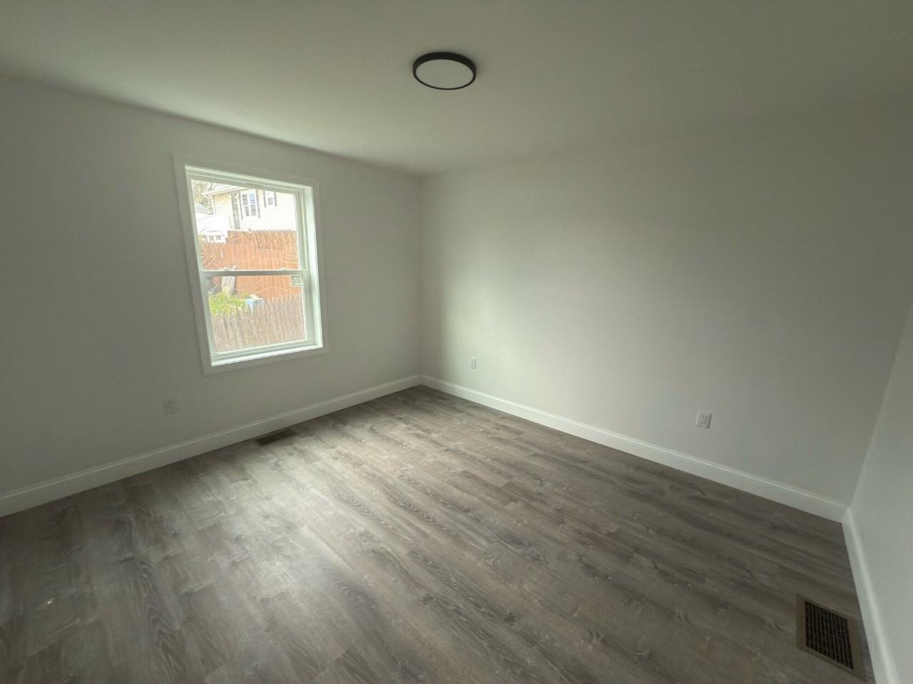 191 Russo St #1 - Photo 5 of 10