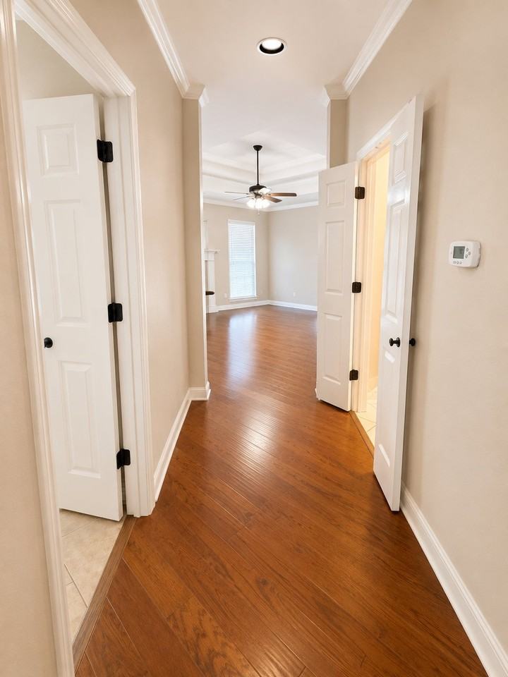 6005 Wallace Meadows Ct - Photo 3 of 18