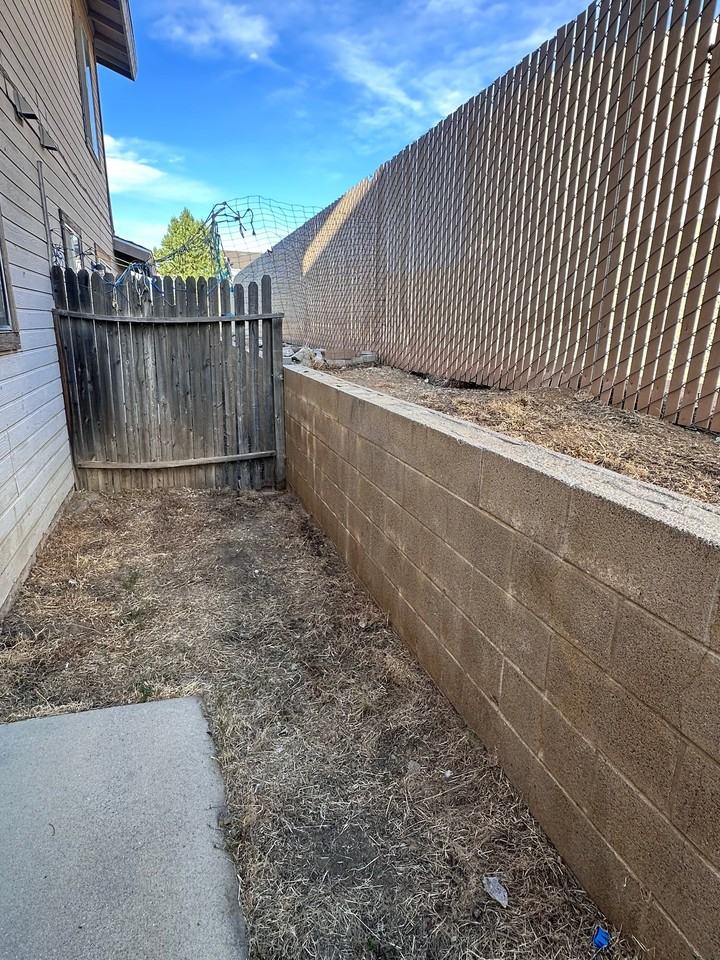 1431 Cimarron Ct #2 - Photo 6 of 10