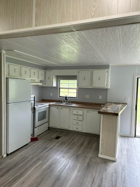 18 Oak Dr - Photo 5 of 13