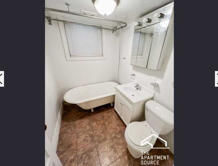 3311 N Southport Ave #2 - Photo 3 of 7
