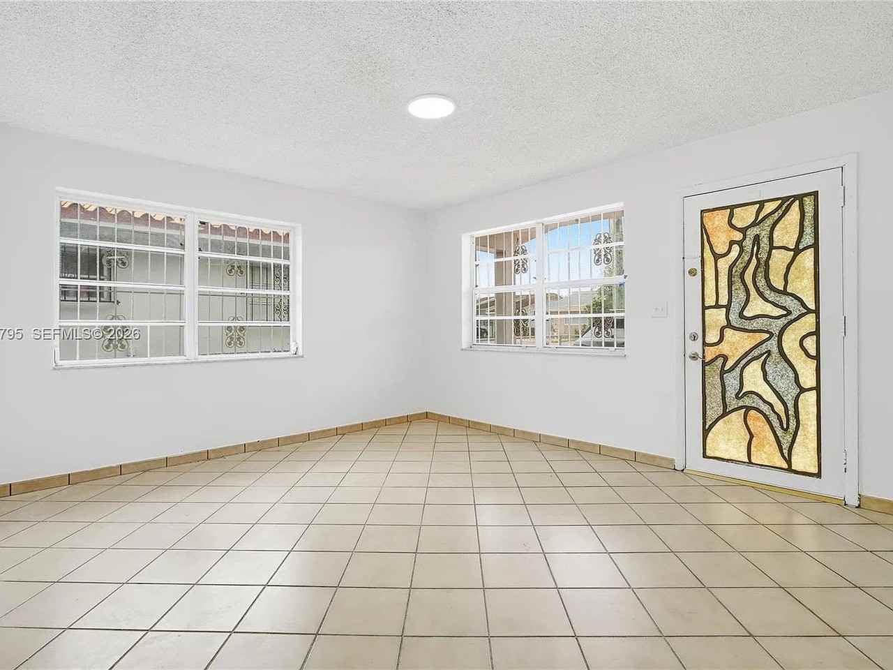 18810 Sw 25th Ct - Photo 4 of 8