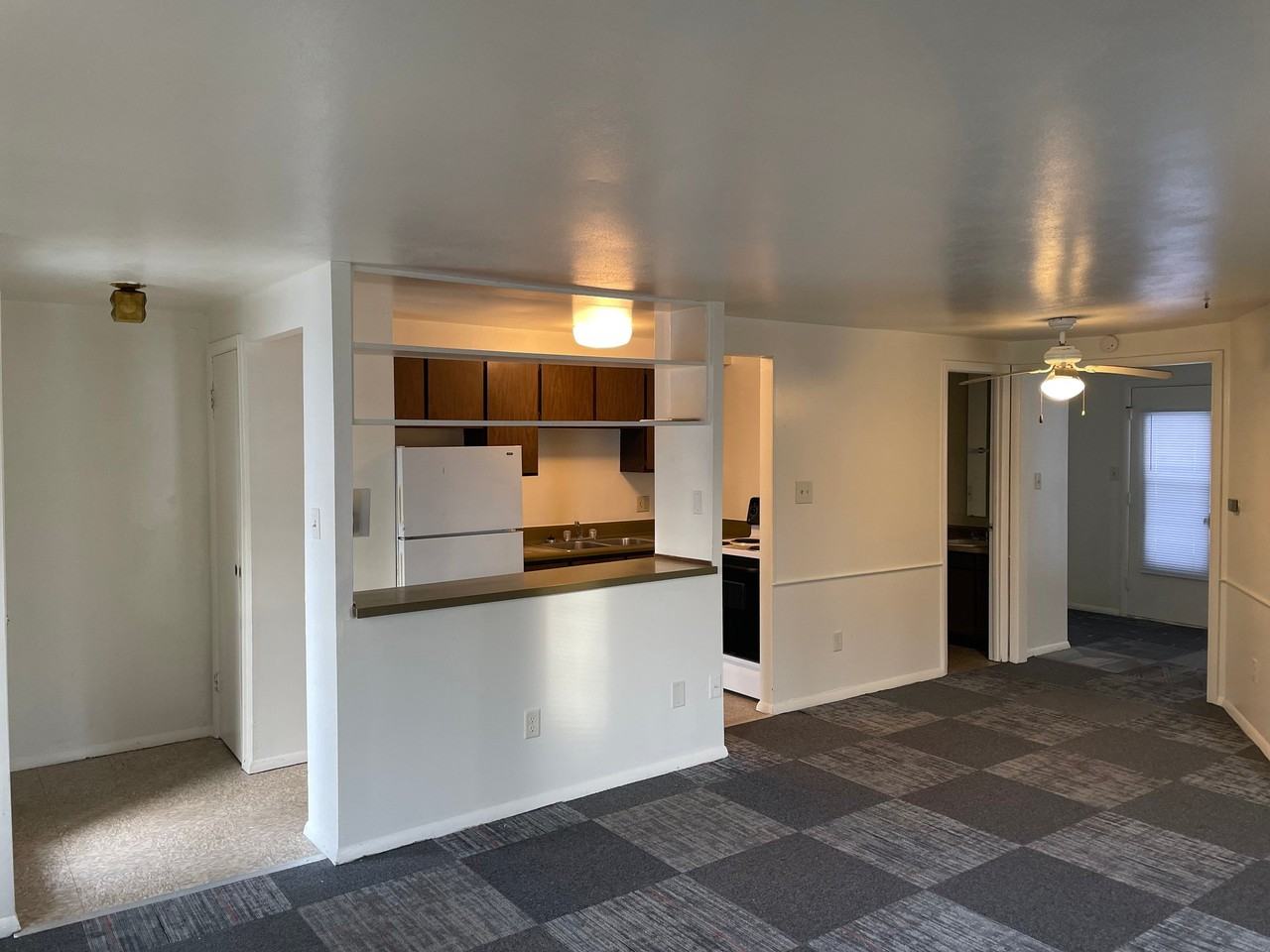 5012 Old Maysville Rd - Photo 4 of 6