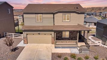 featured image of 2299 Villageview Ln