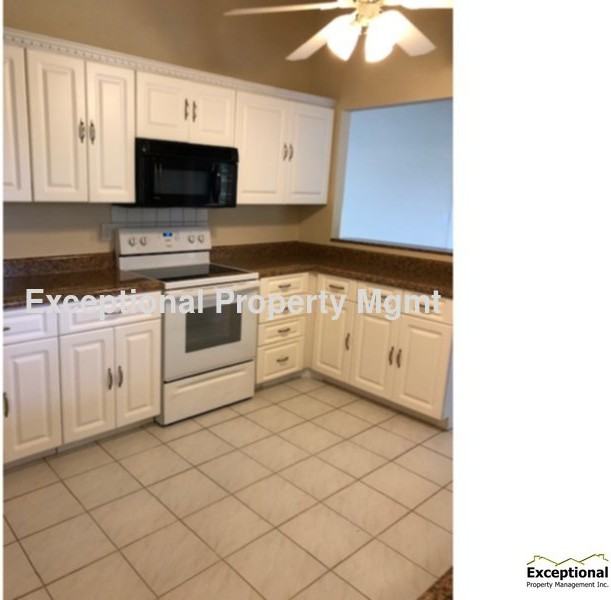 1715 Se 6th Ln - Photo 2 of 22