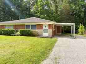 224 E Ellis Rd - Photo 1 of 1