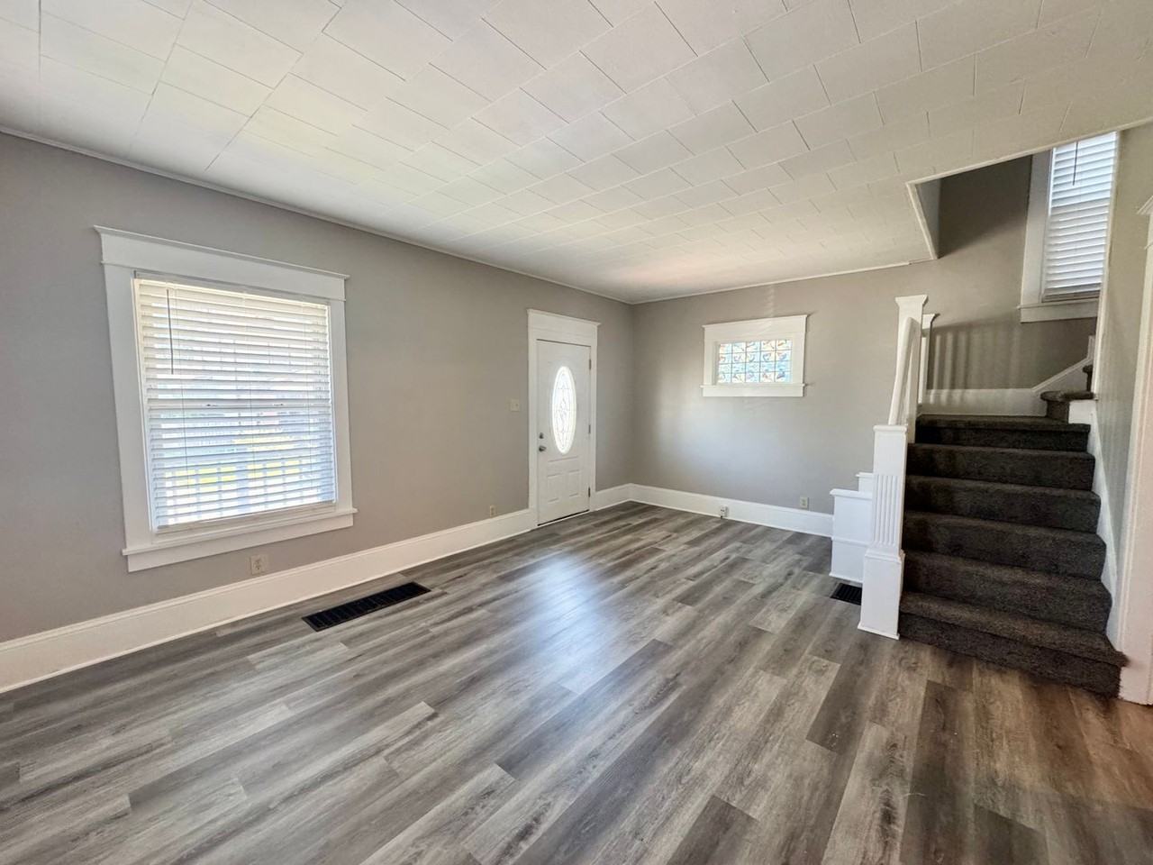 3014 2nd St Nw #NA - Photo 4 of 19
