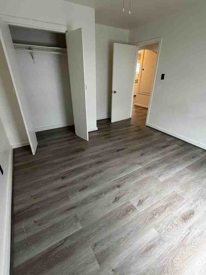 401 N Bethel St #4 - Photo 3 of 6