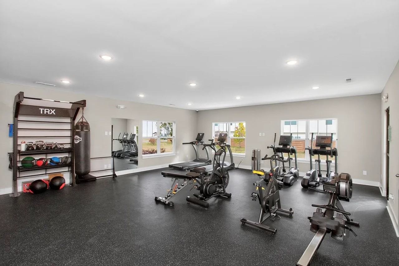2343 Patrick Ave #NA - Photo 7 of 11