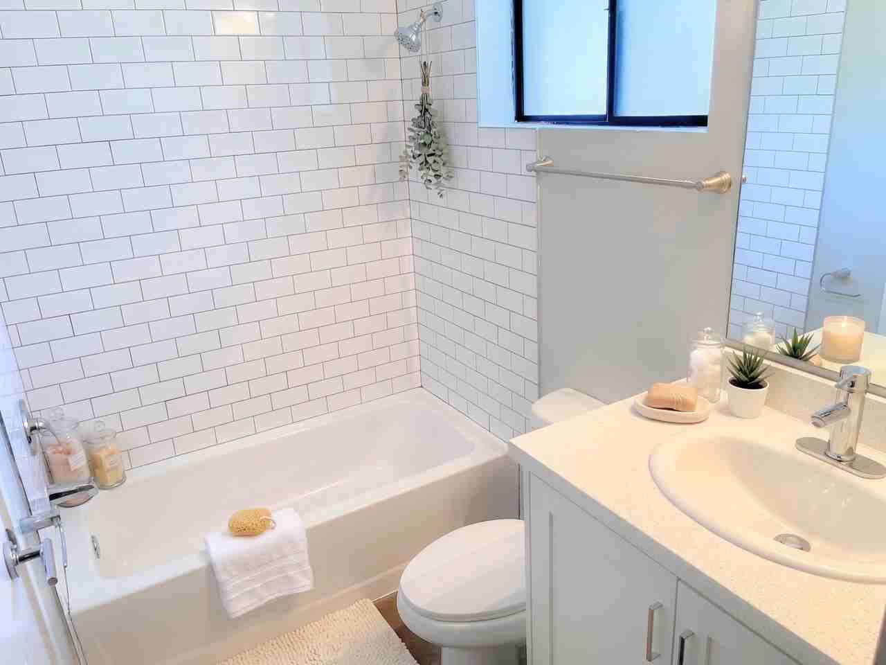 2621 E Campbell Ave #4 - Photo 4 of 9