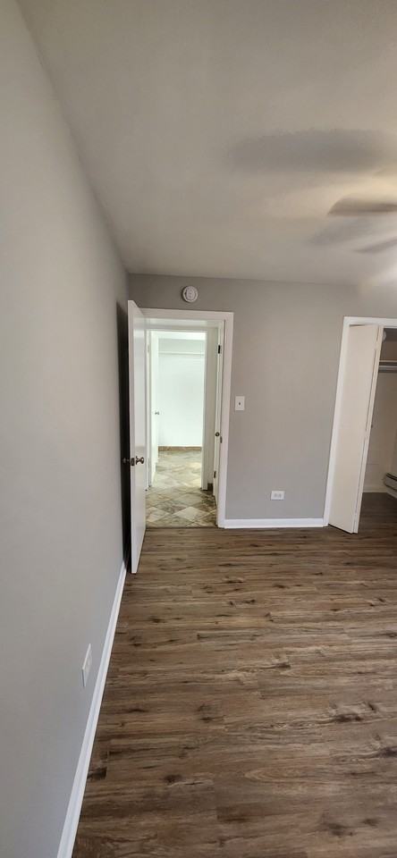 2550 Cuyler Ave - Photo 3 of 16