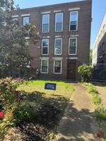 featured image of 1827 E Capitol St Se #1