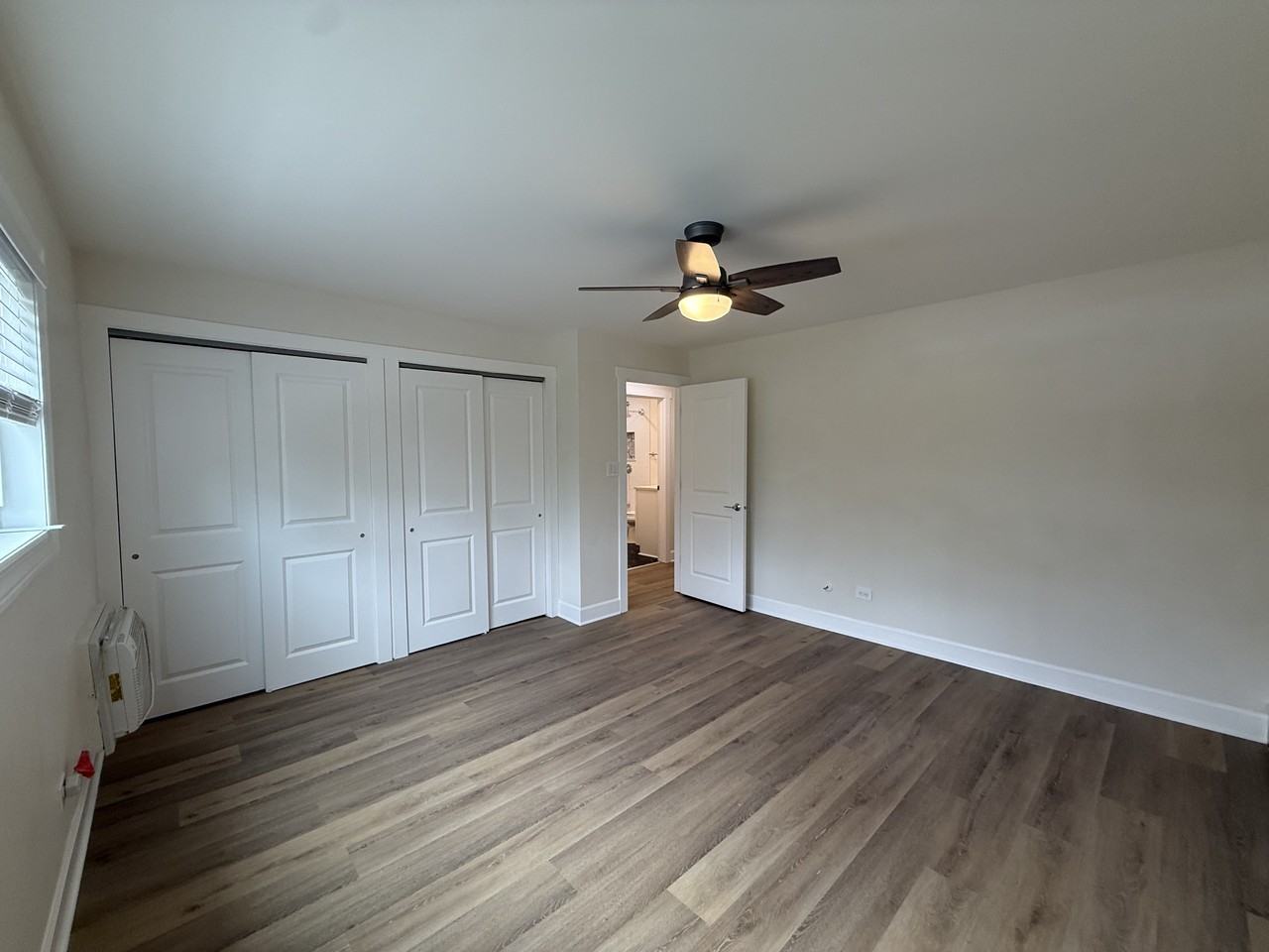 5548 W Cal Sag Rd #1W - Photo 5 of 9