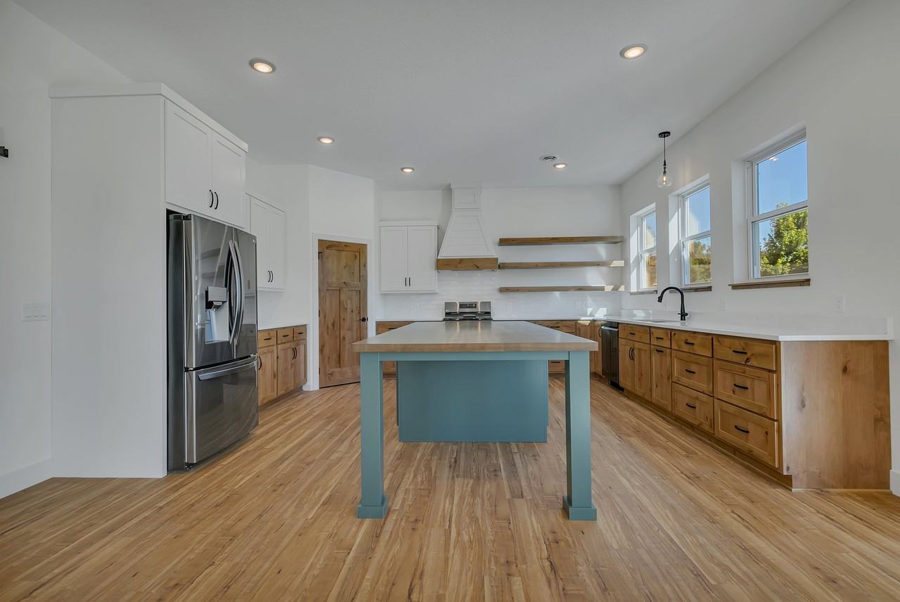 6675 Captains Dr Nw #NA - Photo 5 of 20