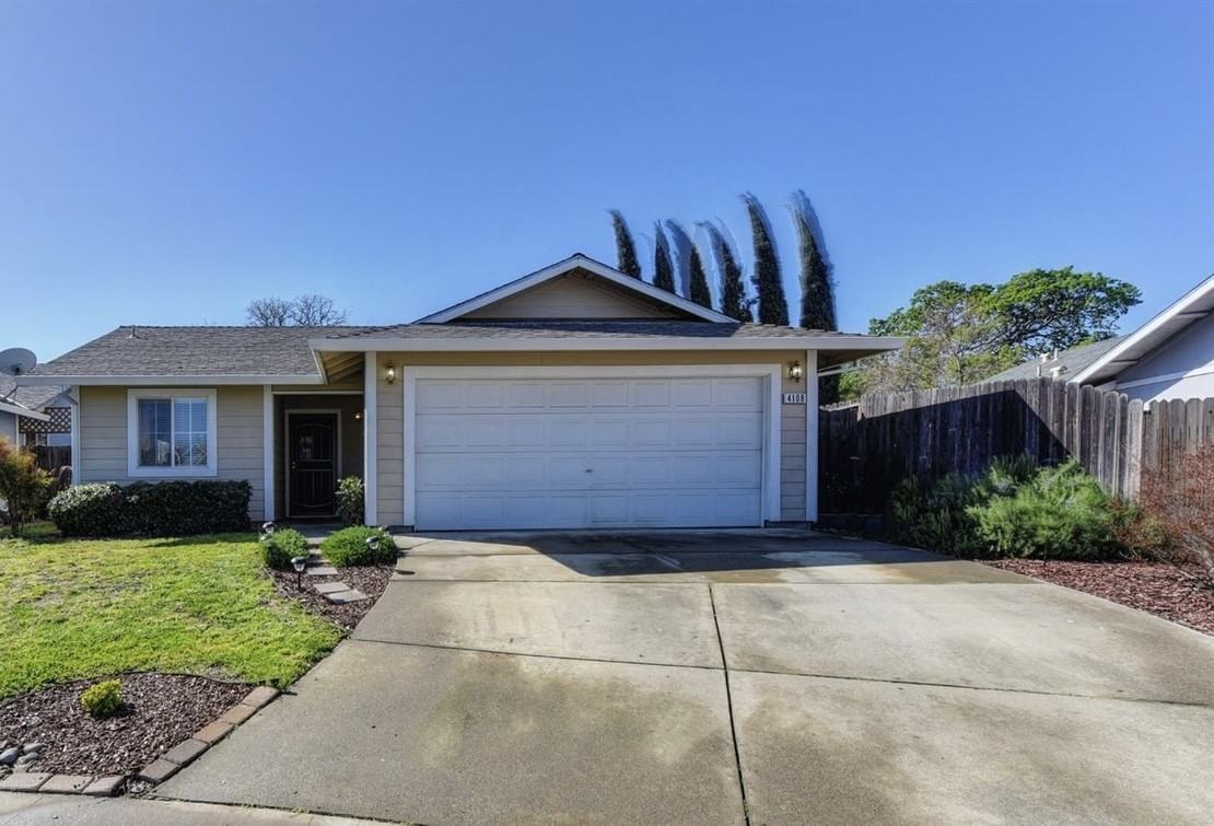 4108 Oak Ct #NA