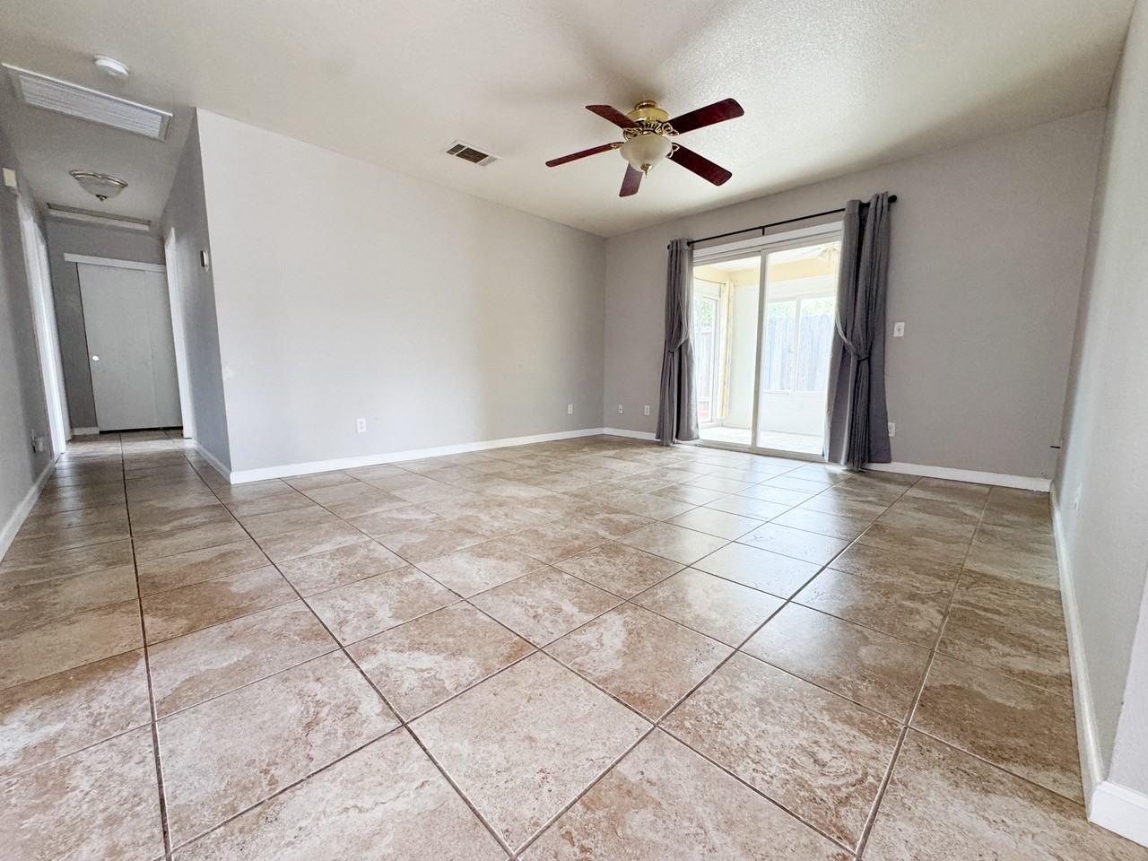 4108 Oak Ct #NA - Photo 3 of 25