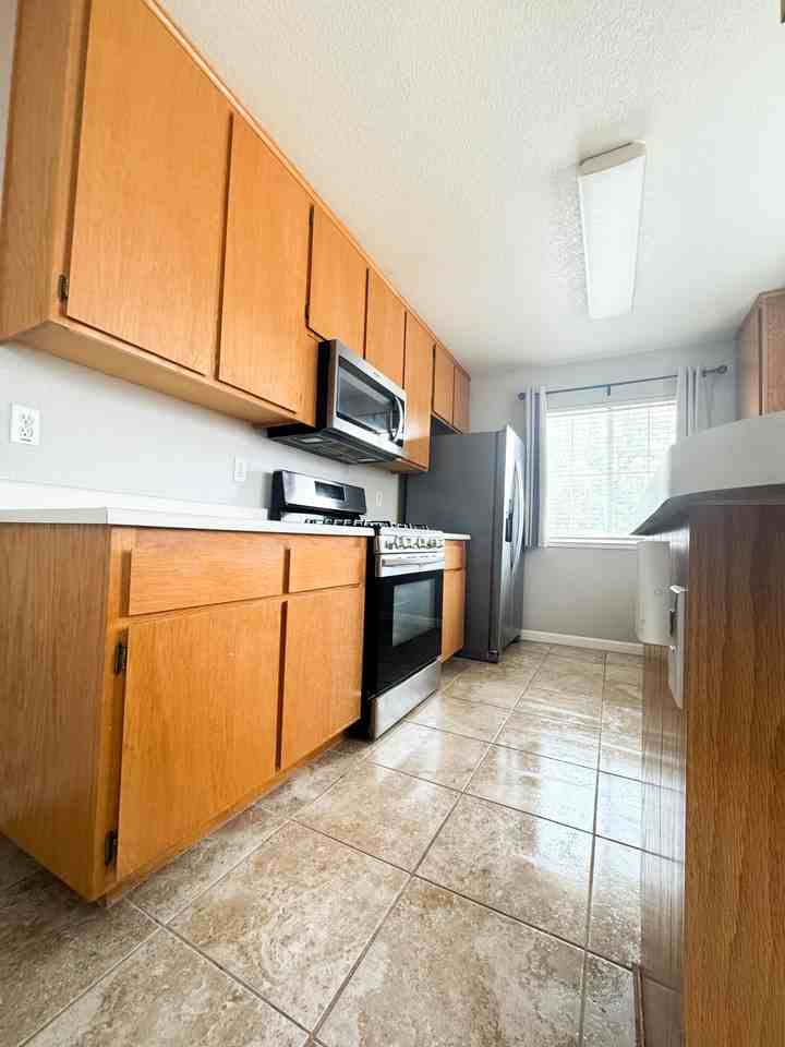4108 Oak Ct #NA - Photo 5 of 25