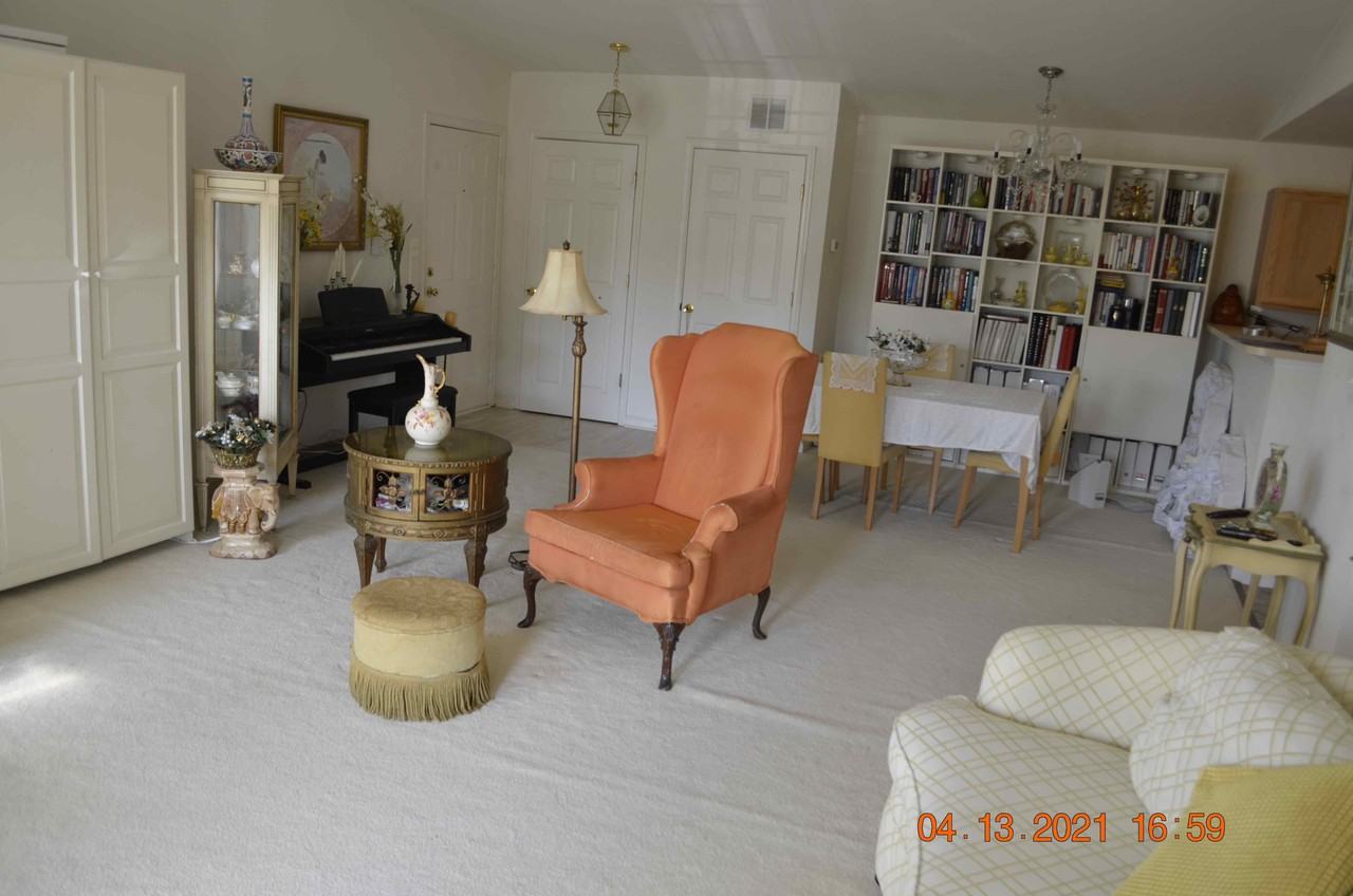 2161 Scotts Crossing Ct #303 - Photo 2 of 9