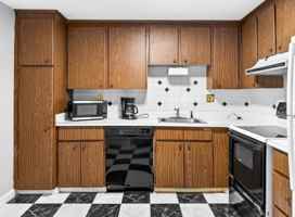 featured image of 1321 Worcester Rd #506