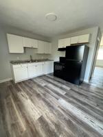 featured image of 1350 N Chestnut St