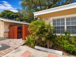 featured image of 709 Sw 14th Ave