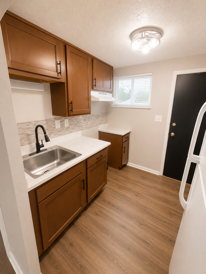 1045 Leona Ave #A - Photo 4 of 22