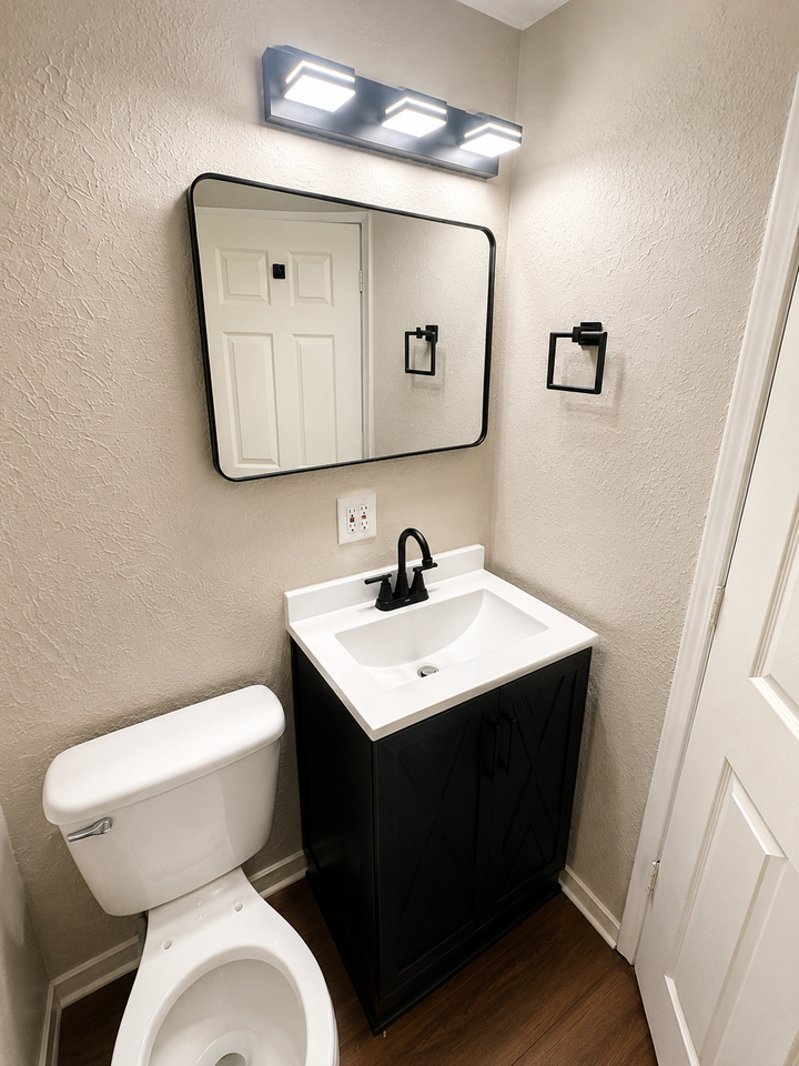 1045 Leona Ave #A - Photo 5 of 22