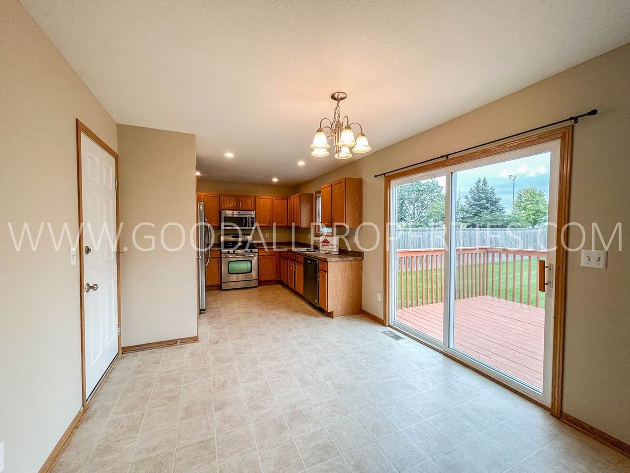 9450 Red Sunset Dr - Photo 4 of 18