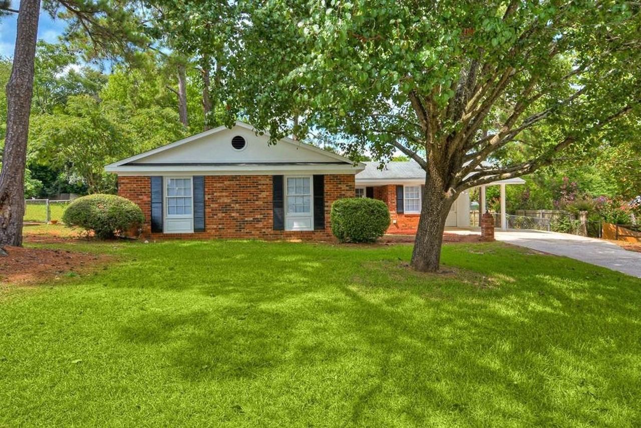 3590 Westhampton Dr - Photo 4 of 32