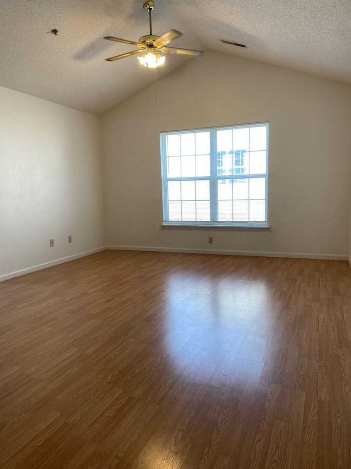 135 Vixen Cir Apt K - Photo 5 of 30